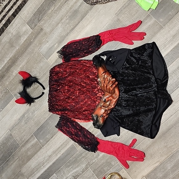 Halloween devil costume - Picture 2 of 11